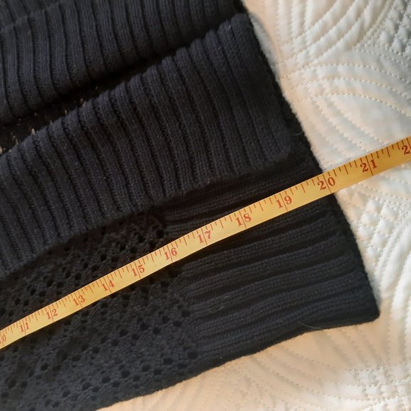 Jessica  sweater/shrug/bolero jacket. Black.  Short sleeve.size M. - Picture 11 of 16